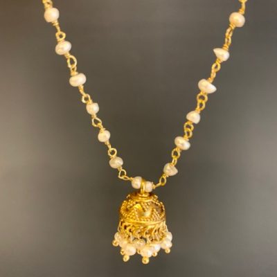 Bridgerton Pearl 'Jumkhi' Pendant Necklace