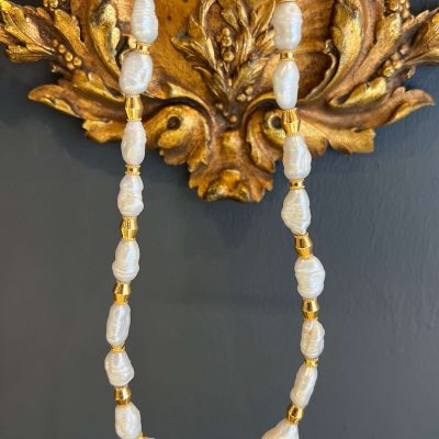 Natural Pearl and Gold Necklace