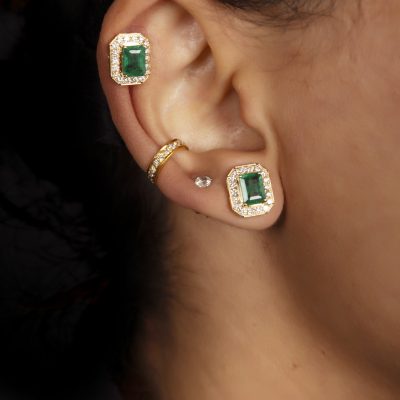 18kt Gold Emerald & Diamond Stud Earrings