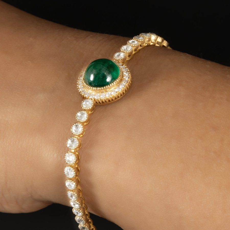 18kt Gold Cabochon Emerald & Diamond Bracelet