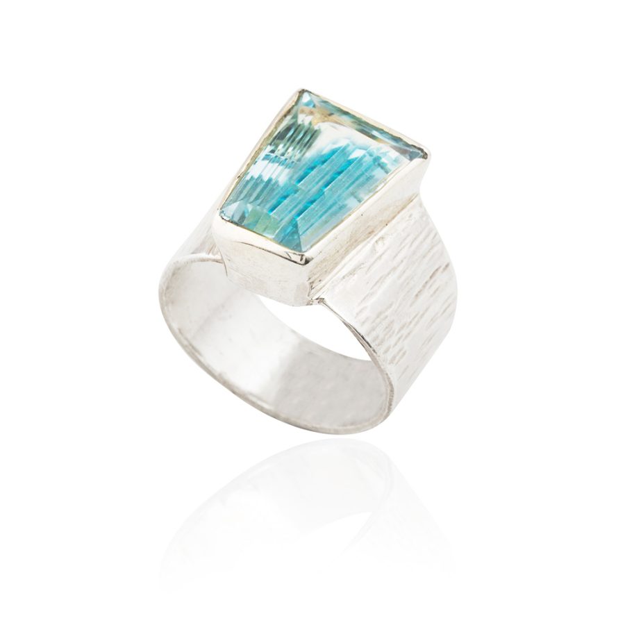 Silver Aquamarine Ring