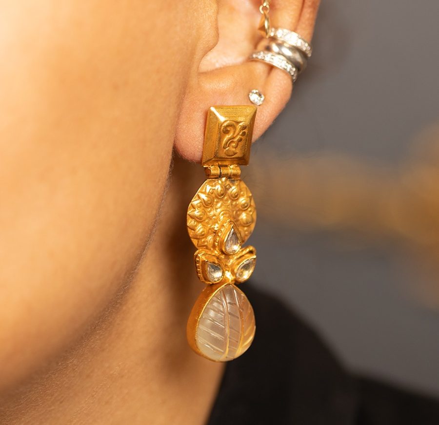 Heritage Rose Quartz Drop Earrings - Image 2