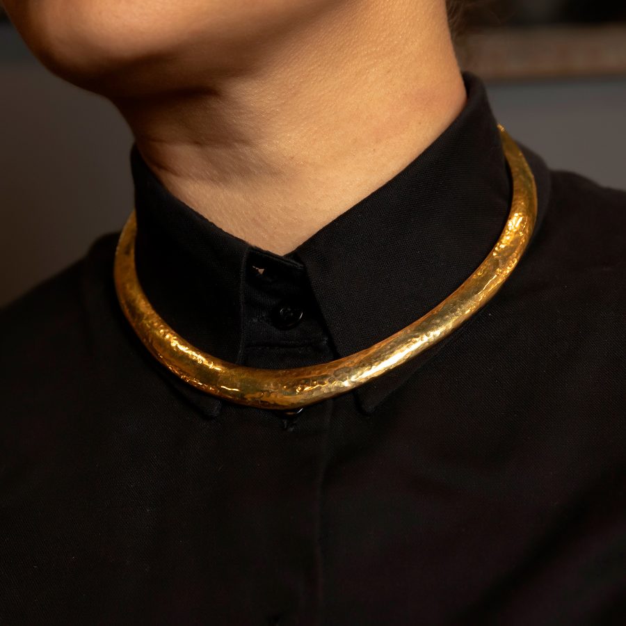 Simple Hammered  Neckpiece - Image 6