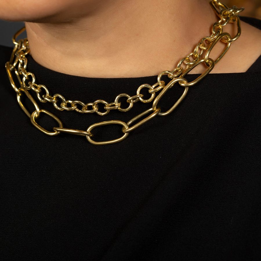 Simple Knotted Link Chain