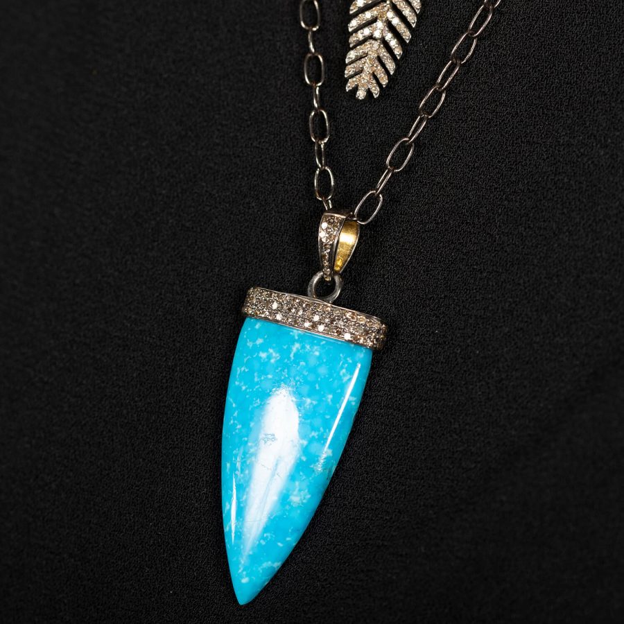 Diamond Leaf Pendant Necklace