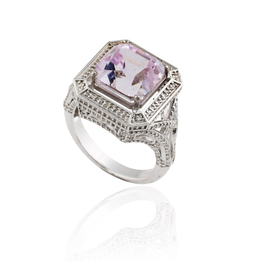 Kunzite & Diamond Ring