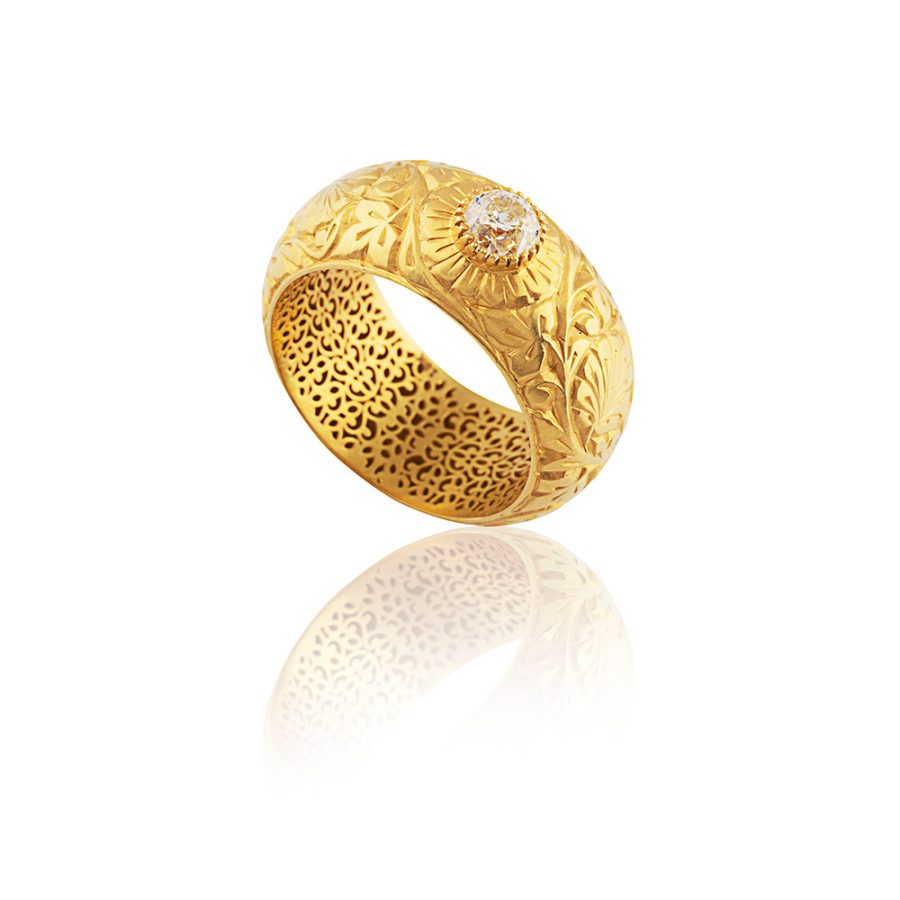18t Gold Mughal Inspired Old Mine Cut Ring Band
