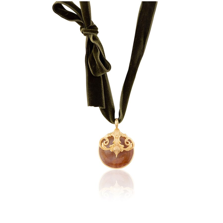 Palace of Versailles Red Agate Pendant with Velvet