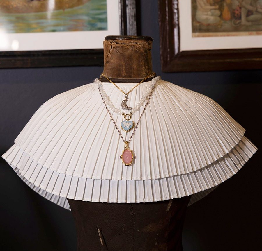 Jaipur Pink Intaglio Pendant Necklace